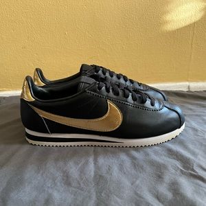 Nike Cortez